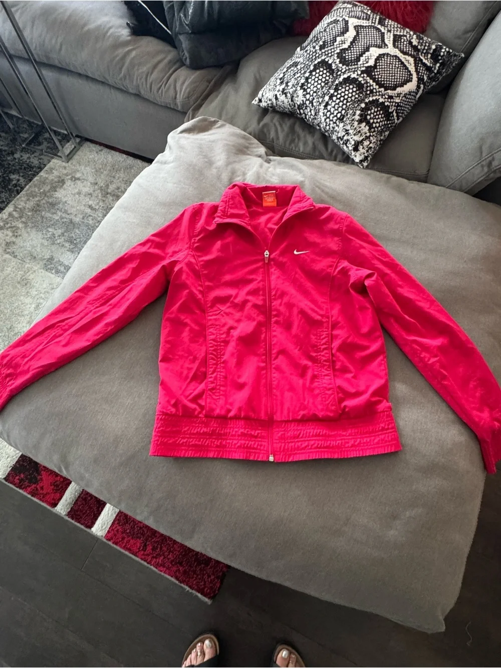Nike Women’s Bright Pink Lightweight Zip-Up Tennis Jacket